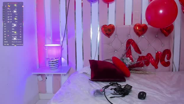TylerBloom kissing Webcam SHOW @ Cam4 12-02-2025