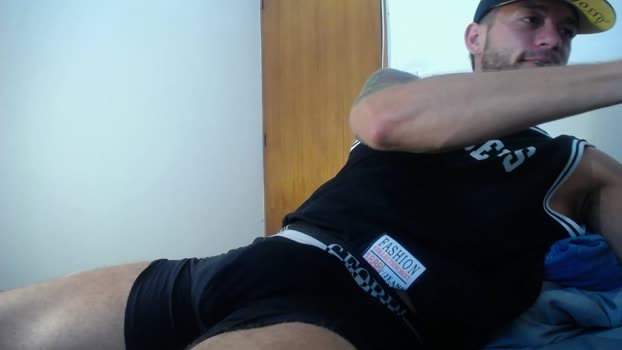 walnniel handsome Webcam SHOW @ Cam4 18-02-2025