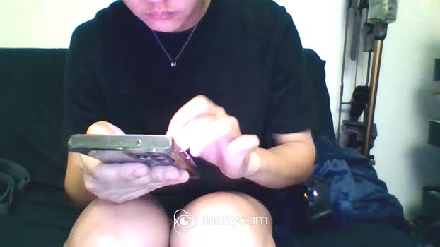 yoke juicy Webcam SHOW @ Cam4 17-02-2025