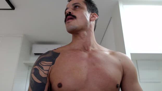 GATOXXLBR kiss Webcam SHOW @ Cam4 20-02-2025
