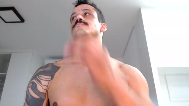 GATOXXLBR spank Webcam SHOW @ Cam4 22-02-2025