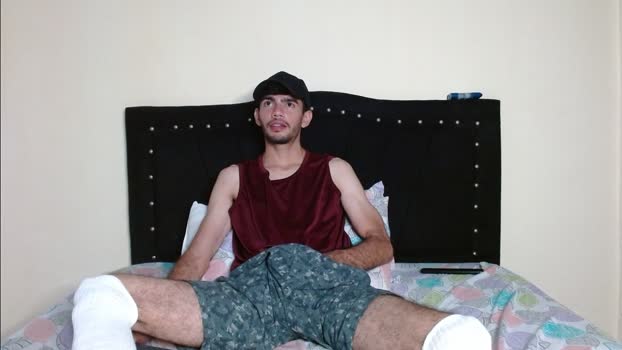 Bear_97x sexyfeet Webcam SHOW @ Cam4 25-02-2025