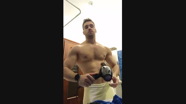 michaelgrandi23 yummy Webcam SHOW @ Cam4 24-02-2025