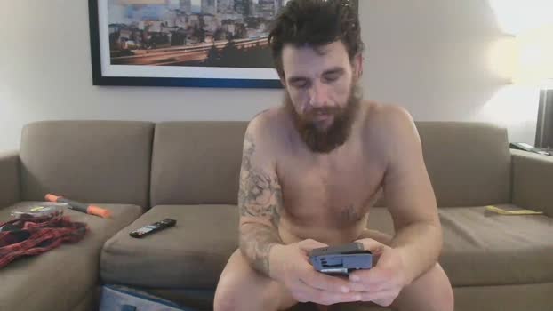 Beardedveteran hot Webcam SHOW @ Cam4 01-03-2025