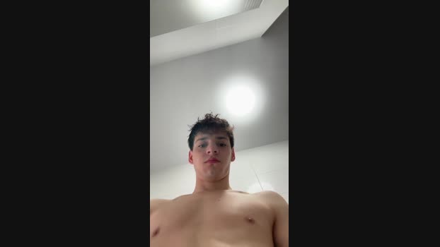 Shyboy911 bigballs Webcam SHOW @ Cam4 01-03-2025