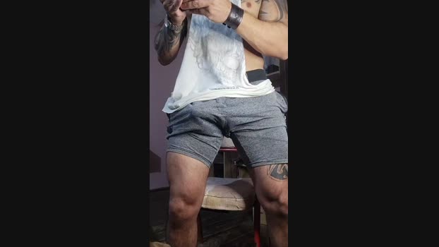 Xavier_82 fingers Webcam SHOW @ Cam4 02-03-2025