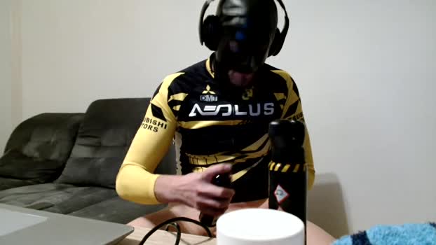rubber1993 bigass Webcam SHOW @ Cam4 03-03-2025