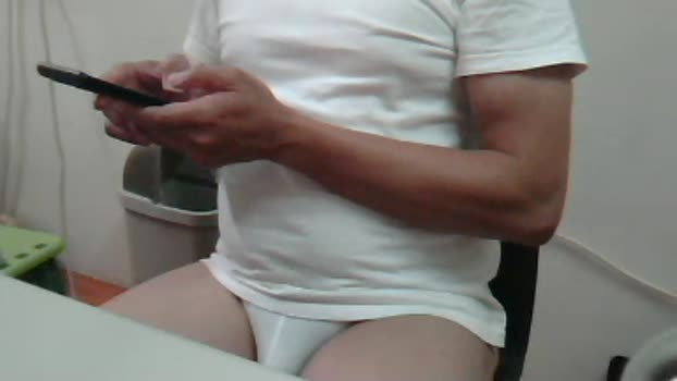 QWQ1979 big Webcam SHOW @ Cam4 06-03-2025