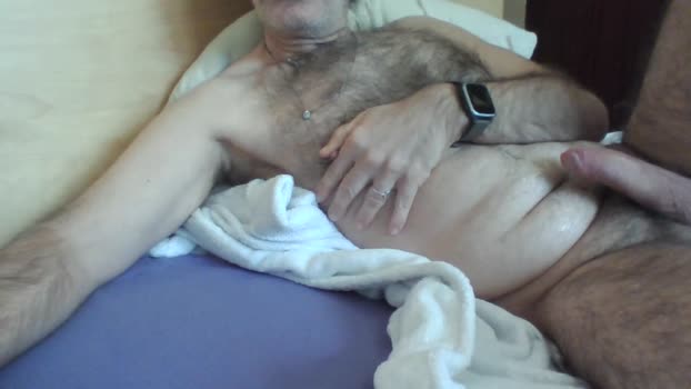 johnguy32 deep Webcam SHOW @ Cam4 05-03-2025