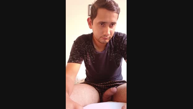 paugrande233 skinny Webcam SHOW @ Cam4 05-03-2025