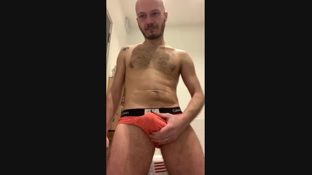 short_and_cute fuckher Webcam SHOW @ Cam4 07-03-2025