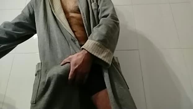 tonytuga fingering Webcam SHOW @ Cam4 07-03-2025