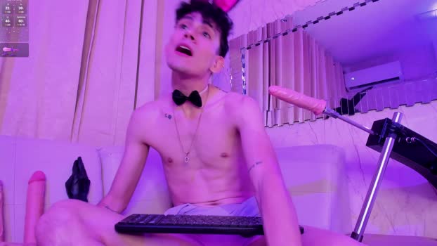 ValentinoMoreti bicurious Webcam SHOW @ Cam4 10-03-2025