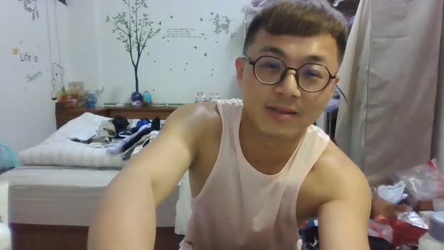 w2xist5 play Webcam SHOW @ Cam4 10-03-2025