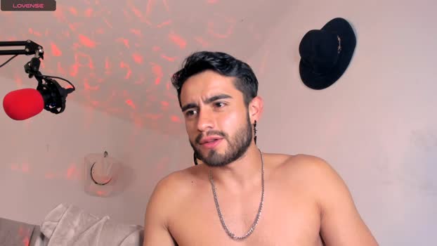 aydan_hw show Webcam SHOW @ Cam4 11-03-2025