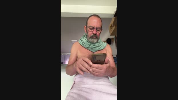 raul4396624 play Webcam SHOW @ Cam4 12-03-2025