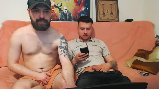 johnnylove22 kissing Webcam SHOW @ Cam4 13-03-2025