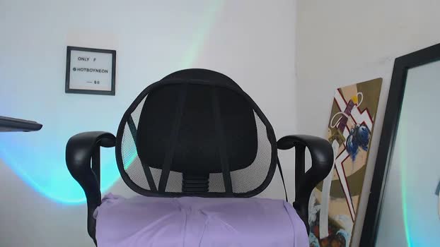 hotboyneon49 bigtoys Webcam SHOW @ Cam4 14-03-2025