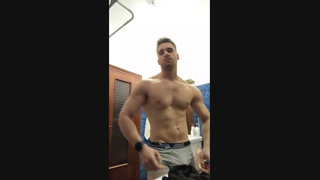 michaelgrandi23 kiss Webcam SHOW @ Cam4 17-03-2025