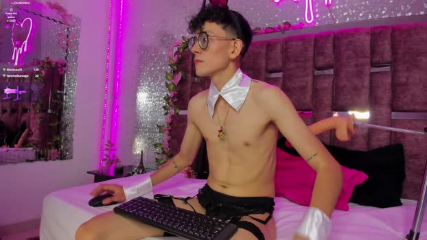 ValentinoMoreti sexymale Webcam SHOW @ Cam4 24-03-2025