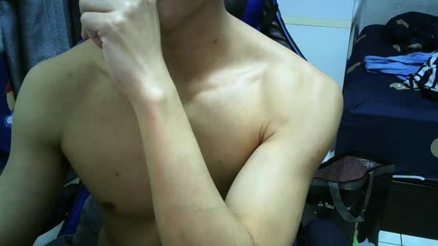 boss51232 suckshow Webcam SHOW @ Cam4 28-03-2025