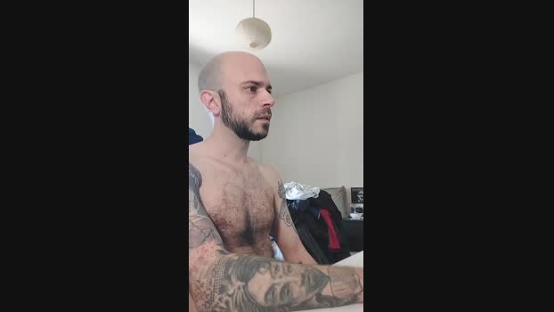 prime85 suckcock Webcam SHOW @ Cam4 04-04-2025