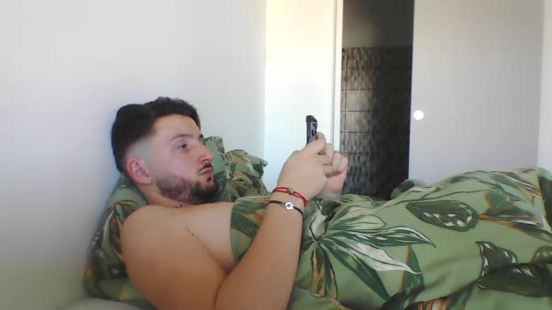 Sexyboyshow69 bigcock Webcam SHOW @ Cam4 06-04-2025