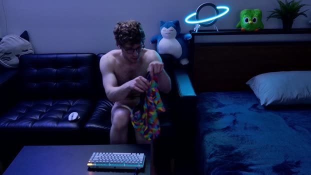 BlueEyedTallGuy ass Webcam SHOW @ Cam4 07-04-2025