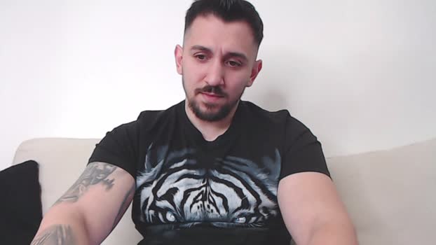 Sir_romanian Porn Webcam SHOW @ Cam4 08-04-2025