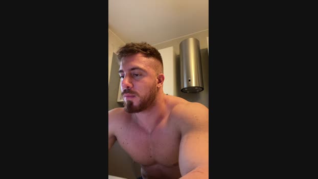 Bigwhitebull fuckher Webcam SHOW @ Cam4 09-04-2025