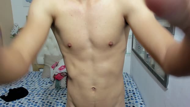 heiker_ Nude Webcam SHOW @ Cam4 09-04-2025