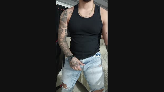 Im_massimo777 bicurious Webcam SHOW @ Cam4 11-04-2025