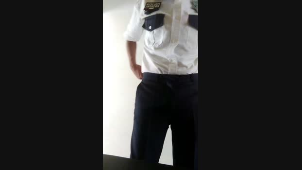 POLICIA_UNIFORM