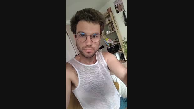 frenchyhothairy Show Webcam SHOW @ Cam4 12-04-2025