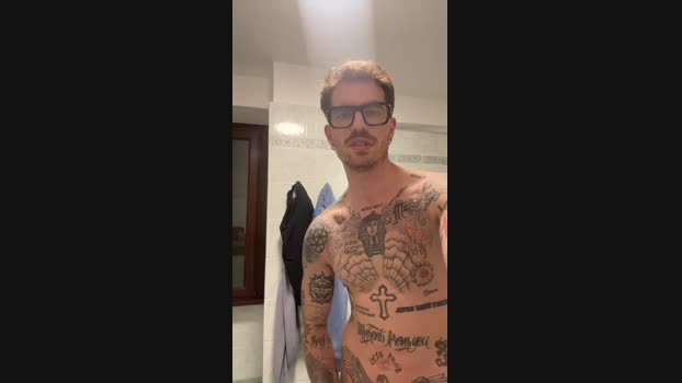 matc_of cute Webcam SHOW @ Cam4 12-04-2025