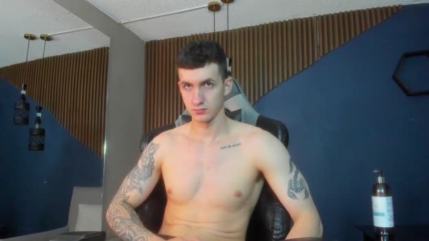 JacksonOlsenn amateur Webcam SHOW @ Cam4 12-04-2025