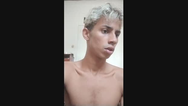 Julioassis legs Webcam SHOW @ Cam4 13-04-2025
