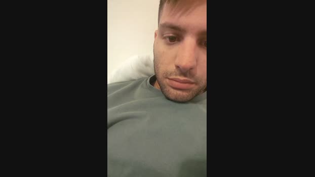 italian_bull1 sexyfeet Webcam SHOW @ Cam4 15-04-2025