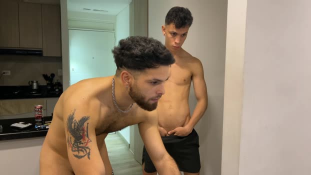 zoneboys_ bicurious Webcam SHOW @ Cam4 16-04-2025