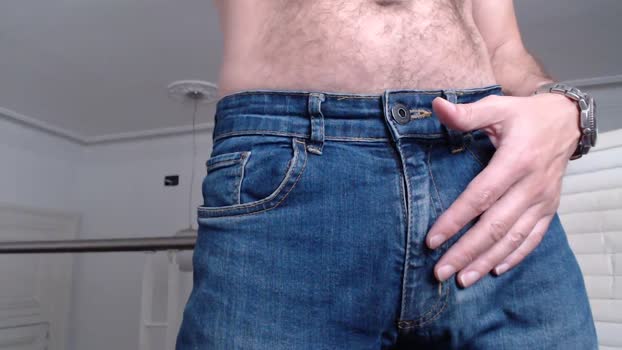 foreign_off suck Webcam SHOW @ Cam4 17-04-2025