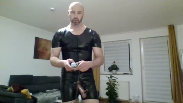 ralfrush kissing Webcam SHOW @ Cam4 17-04-2025