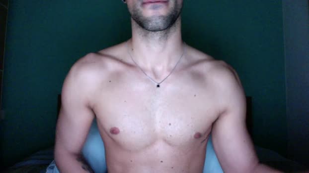 LucaCamIn jerkoff Webcam SHOW @ Cam4 20-04-2025