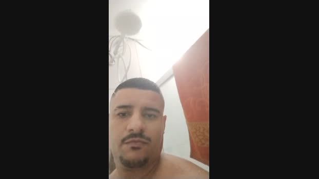 SafadoG_ kissing Webcam SHOW @ Cam4 22-04-2025