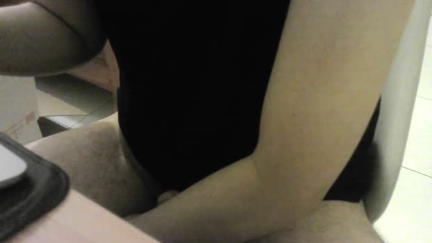 yii082 spank Webcam SHOW @ Cam4 21-04-2025