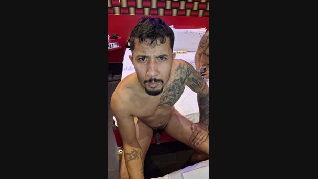 Chilenohh deep Webcam SHOW @ Cam4 24-04-2025