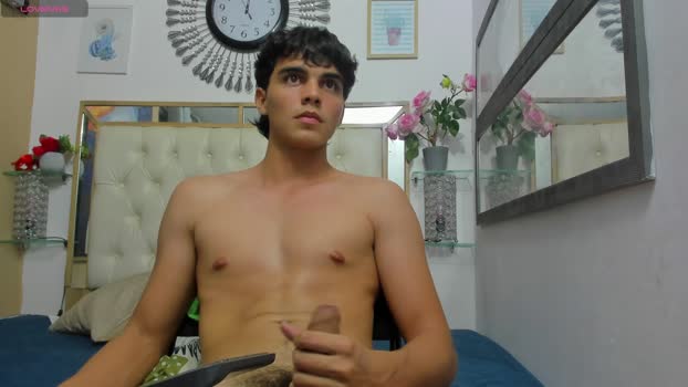 heiker_ yummy Webcam SHOW @ Cam4 24-04-2025