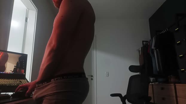 rodrigoeng_ moan Webcam SHOW @ Cam4 26-04-2025