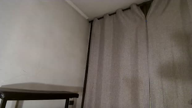 25x6cms Webcam Webcam SHOW @ Cam4 29-04-2025