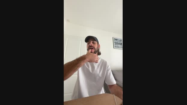 TonyH19 suckshow Webcam SHOW @ Cam4 30-04-2025