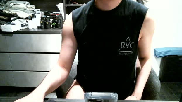chriswu69820 ass Webcam SHOW @ Cam4 01-05-2025